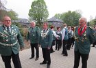 IMG 0122  Samstag, 26.04.2014 König Georg mit seiner Königskompanie in Astrup beim neuen Dorfhaus