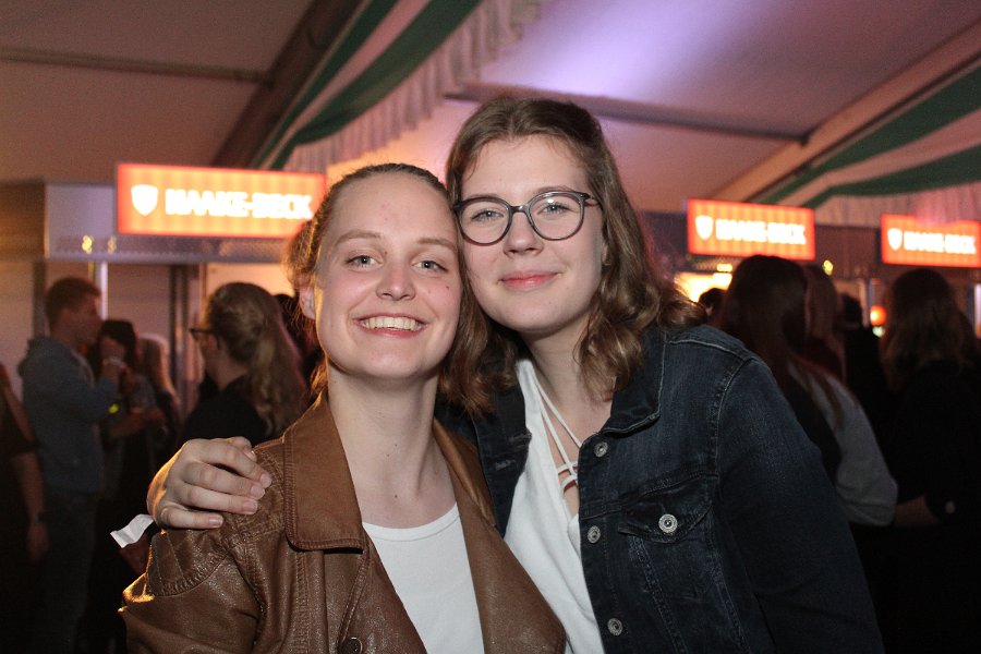 IMG 2100